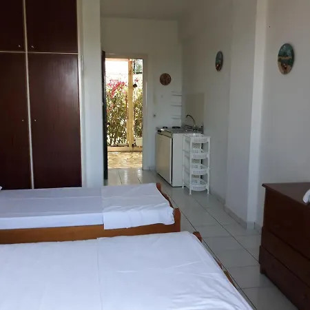 Lägenhet Kontonis Studios Kypseli