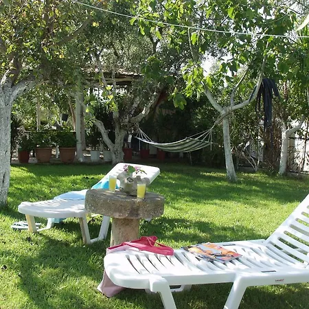 Kontonis Studios Lägenhet